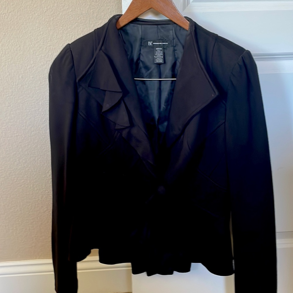 Black cropped wool jacket